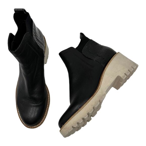 Dolce Vita Huey Black Leather Lug Sole Chelsea Booties Size 8 - Picture 13 of 13